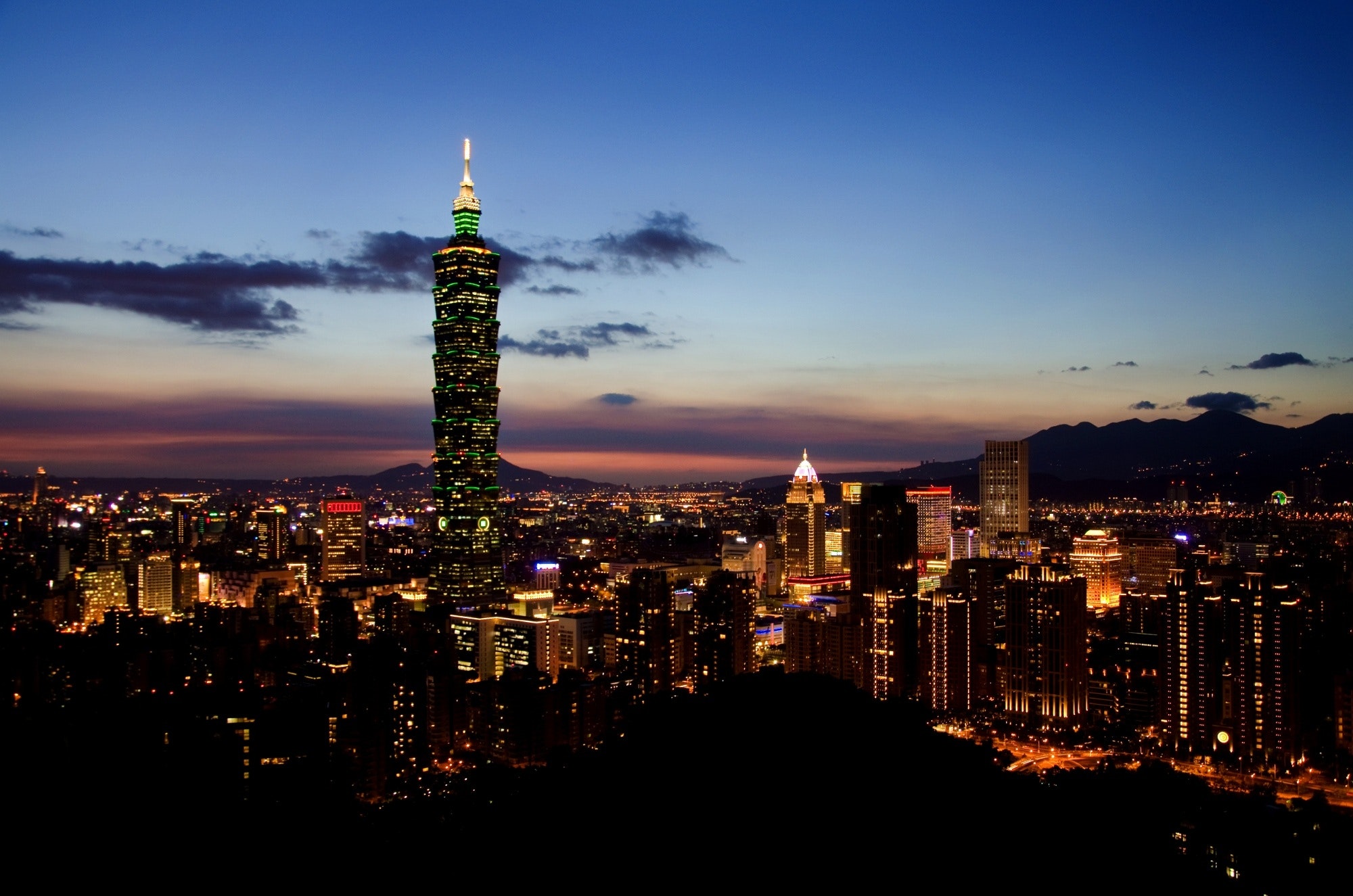 Taiwan Skyline