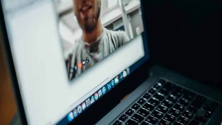 Laptop Bildschirm